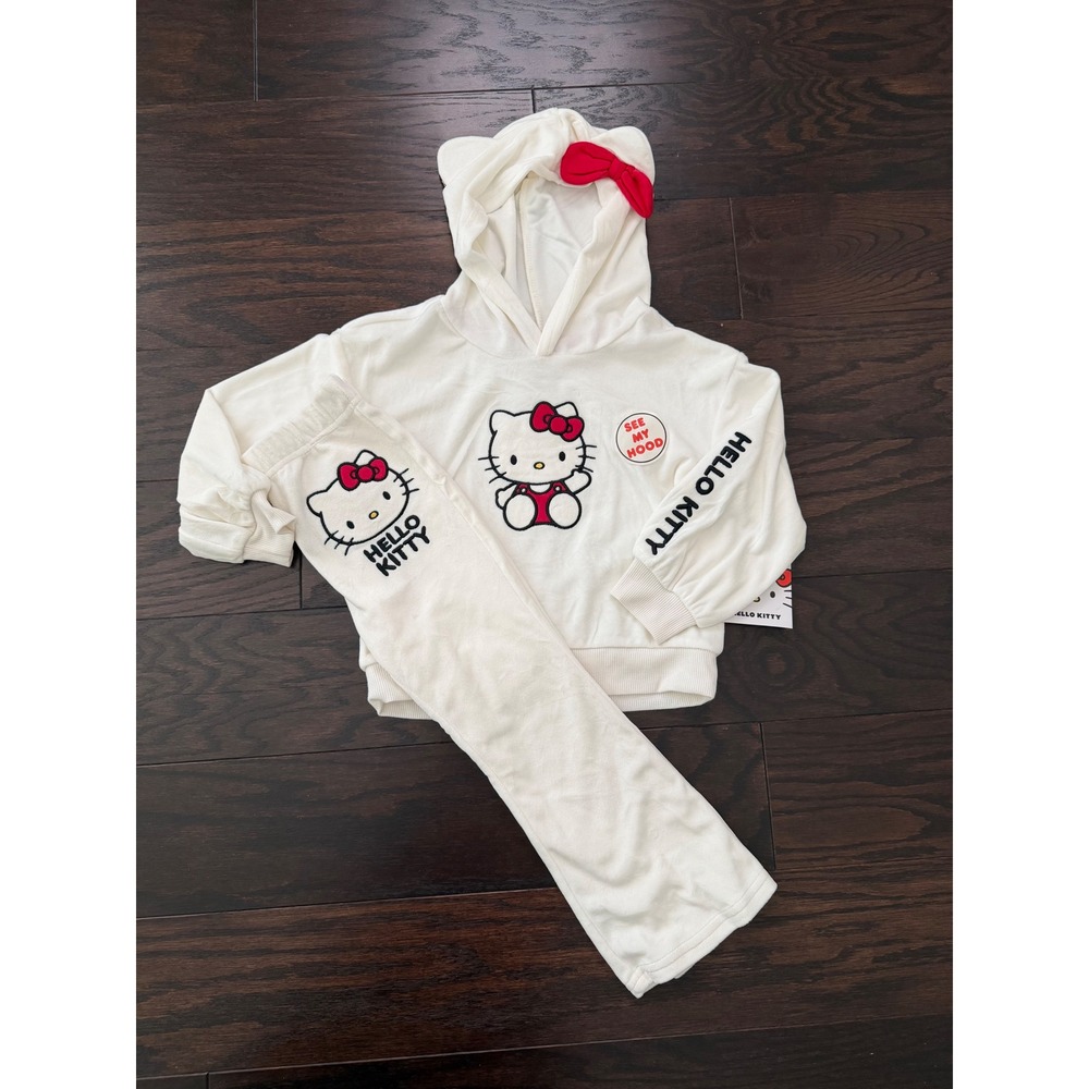 Hello Kitty Girls Cream Velour Hoodie and Flare Pants Set Size 4T New